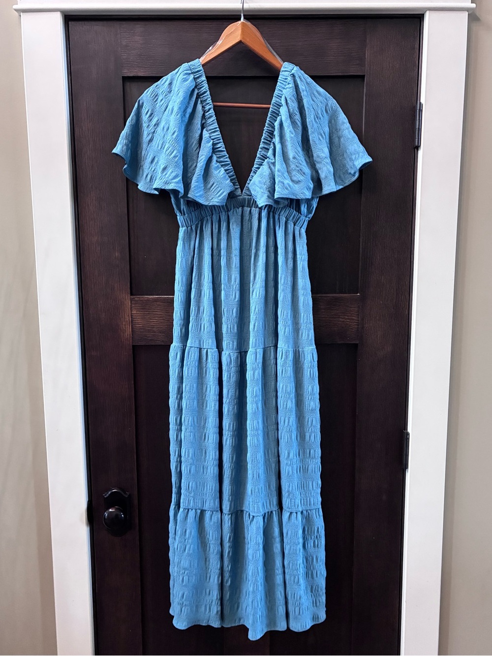 NWT Blue Flutter Sleeve Maxi Dress Size:S